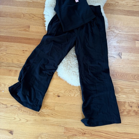Black Wide Leg Pants - Picture 1 of 4